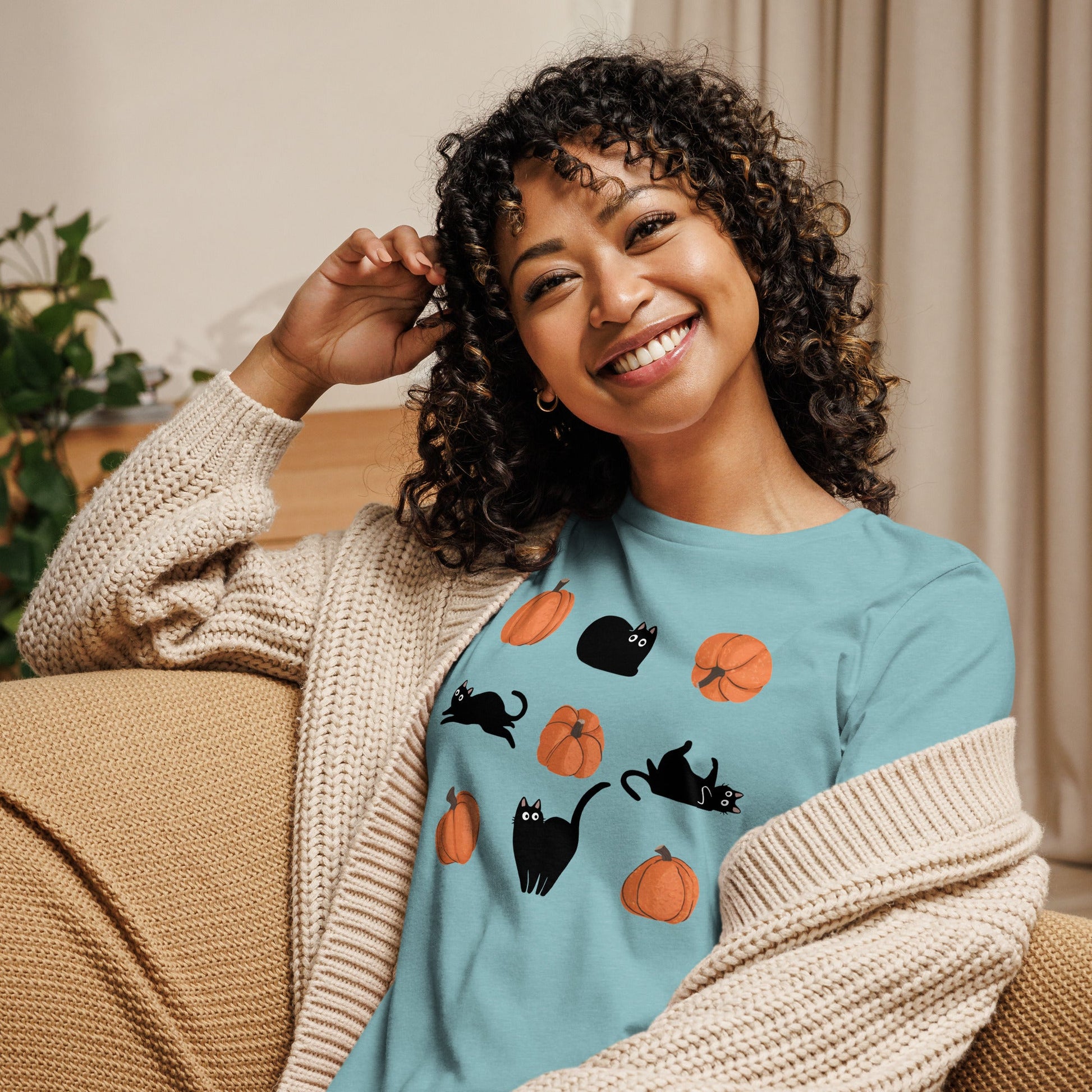 Cute Black Cat Pumpkin Shirt Spooky Kitty Graphic Tee - Inken Image