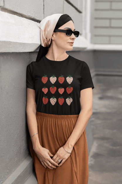 Cute Strawberry Field T-Shirt - Inken Image