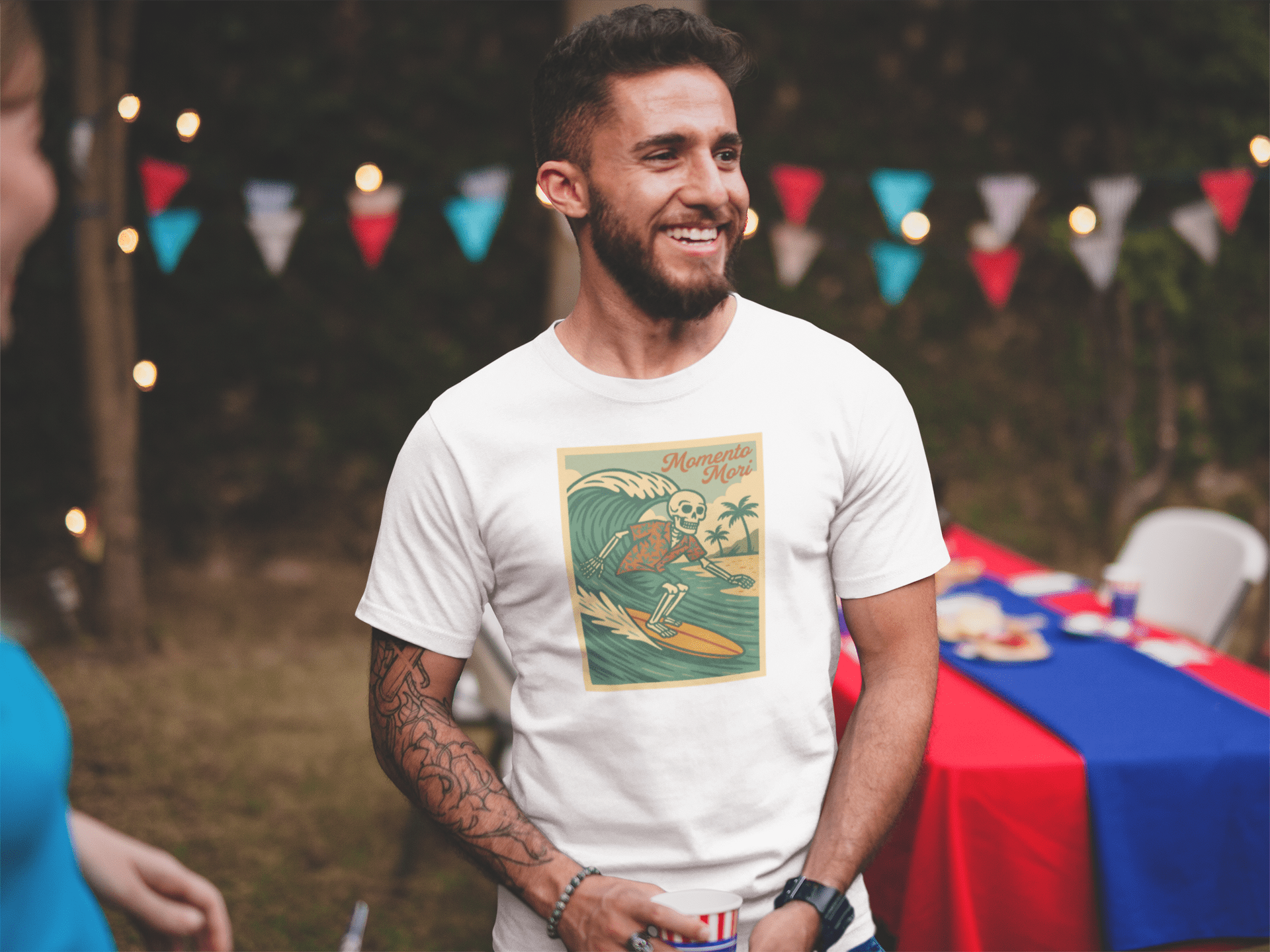 Momento Mori Surfer Retro T-shirt - Inken Image