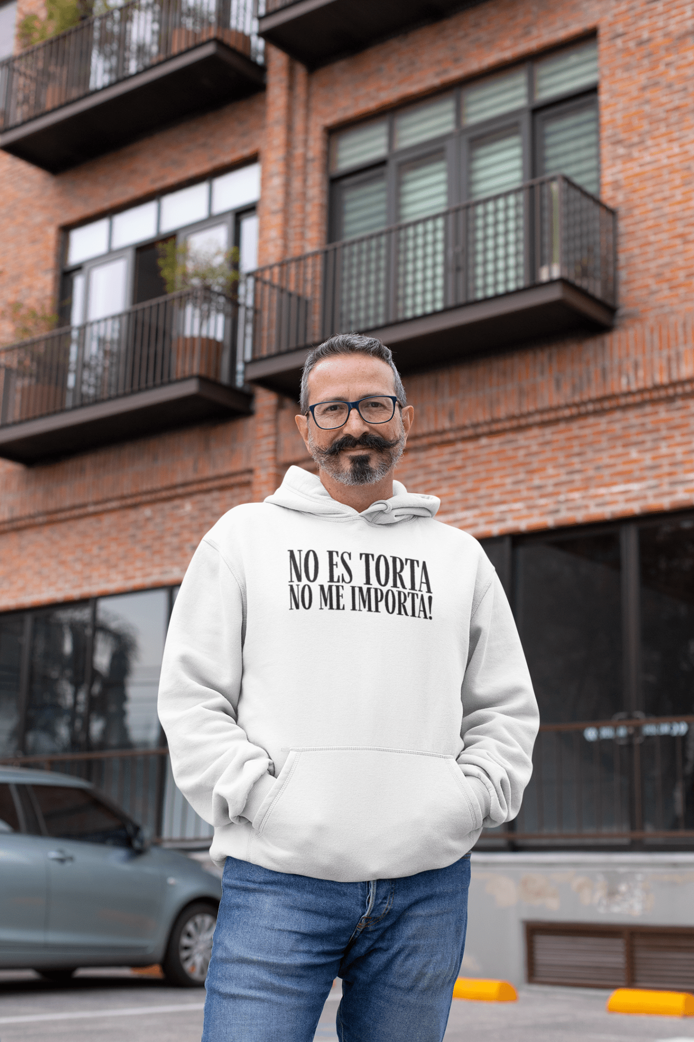 No Es Torta No Me Importa Funny Spanish Hoodie - Inken Image