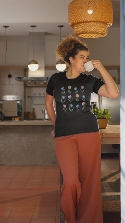 Tulip Grid Graphic T-Shirt