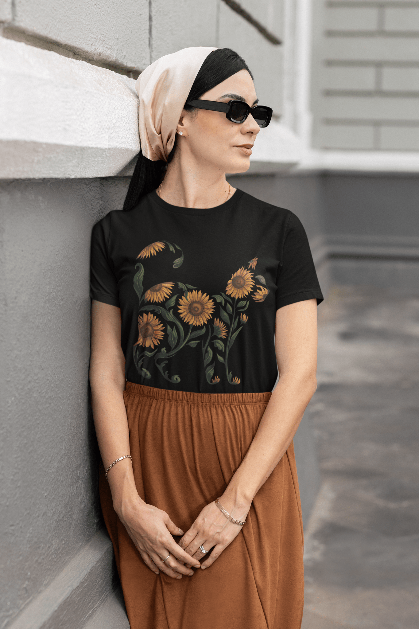 Sunflower Standing Cat Silhouette Botanical T-Shirt - Inken Image